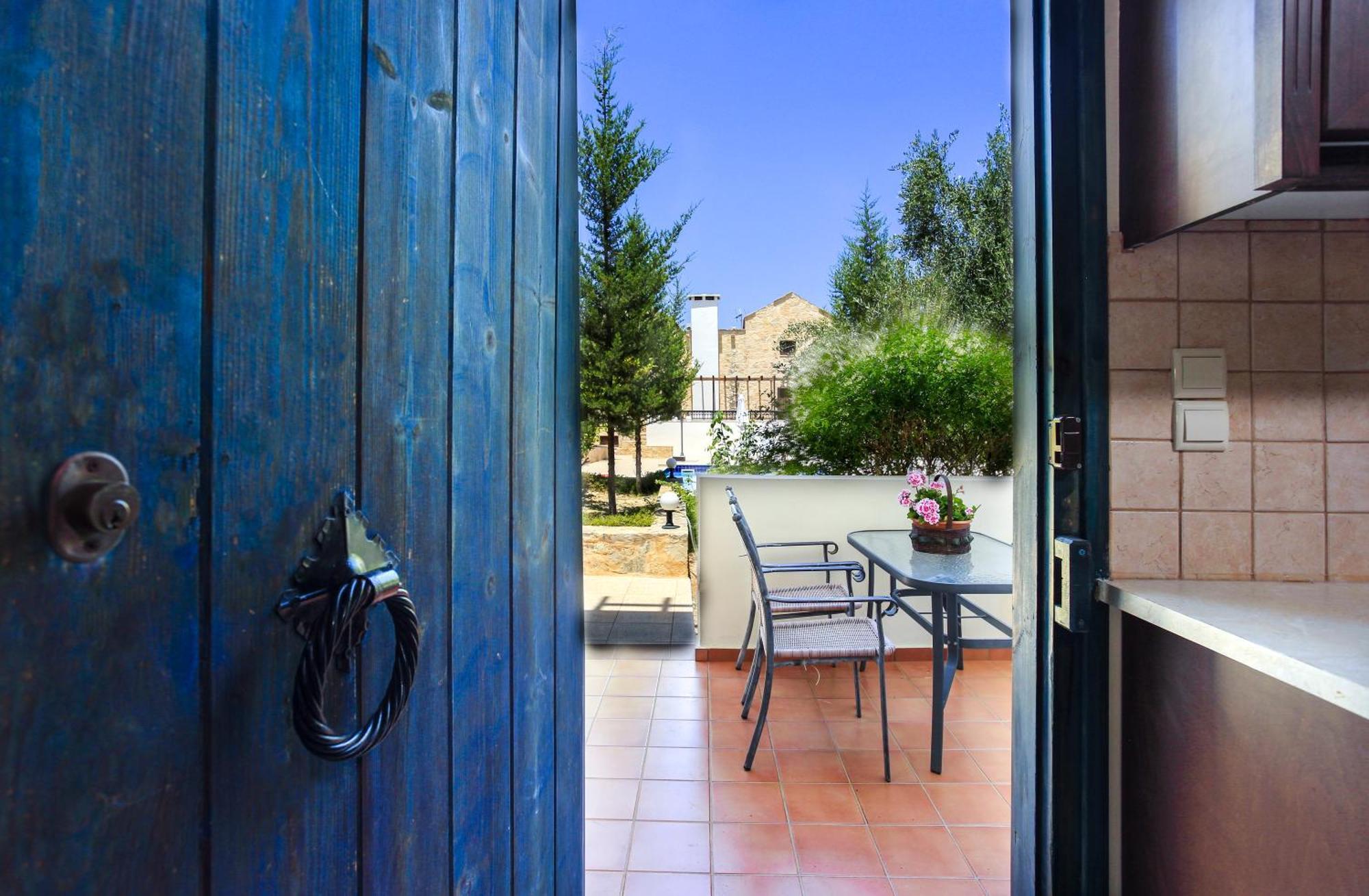 Douliana Villas Стая снимка